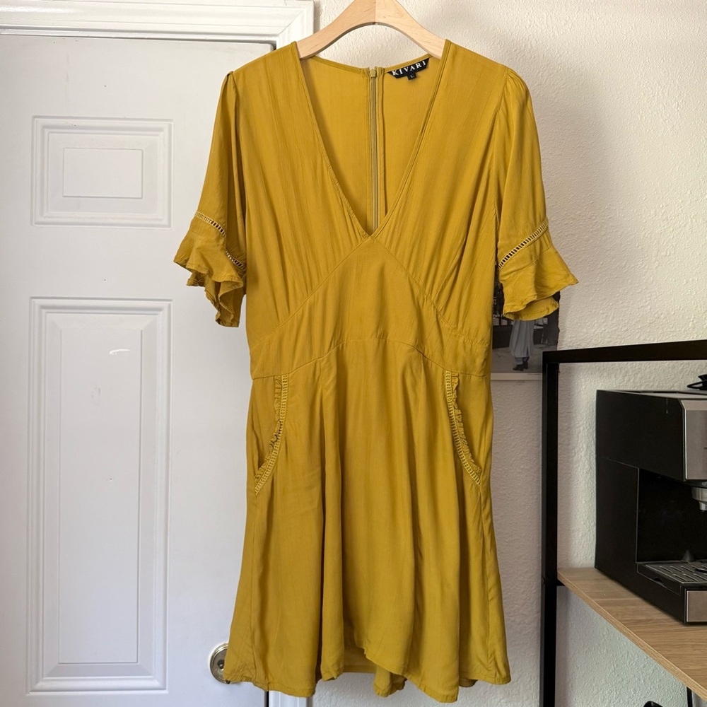 KIVARI mustard yellow lattice lace ruffle short sleeve v neck mini dress